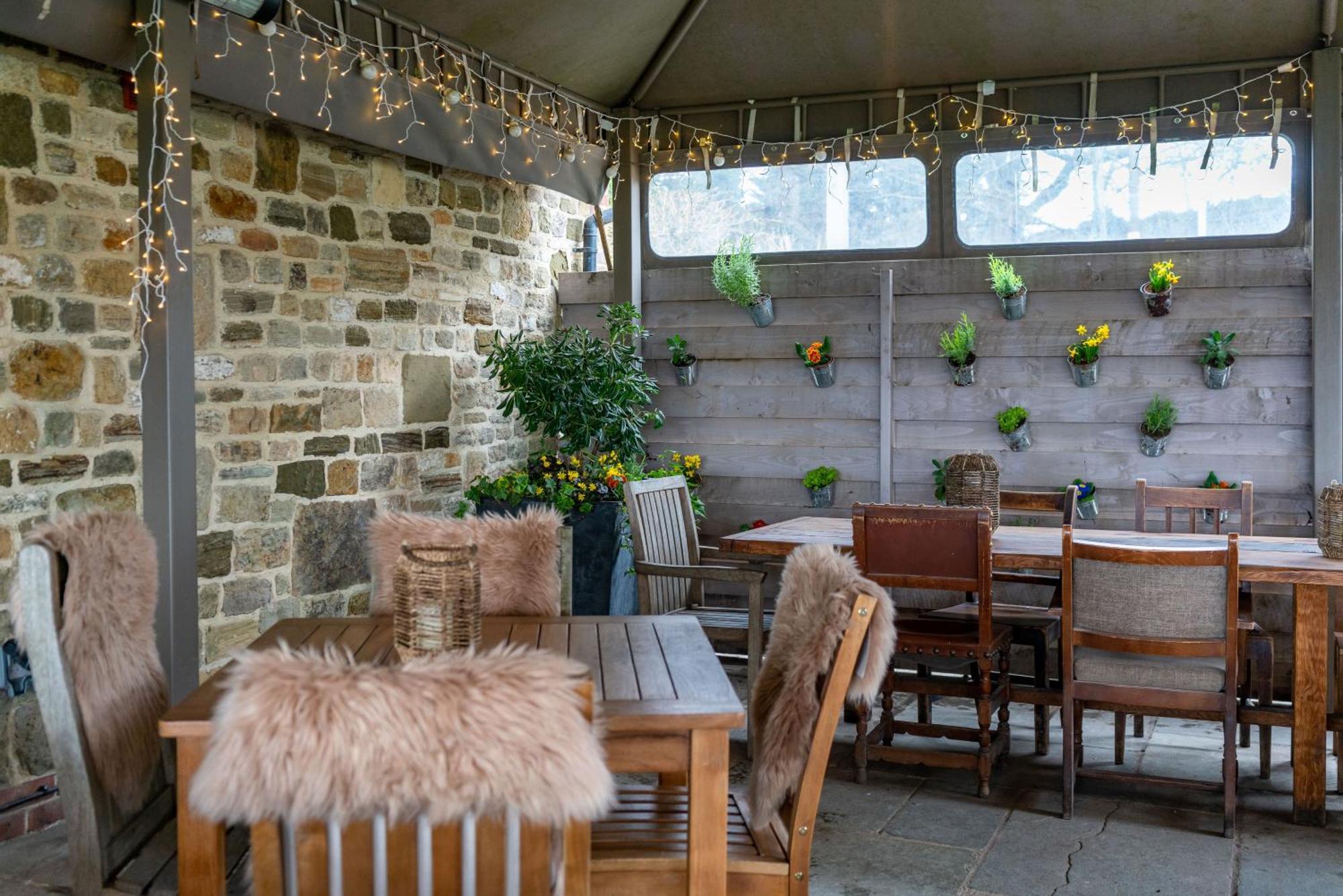The Welldiggers Arms Bed & Breakfast Petworth Exterior photo