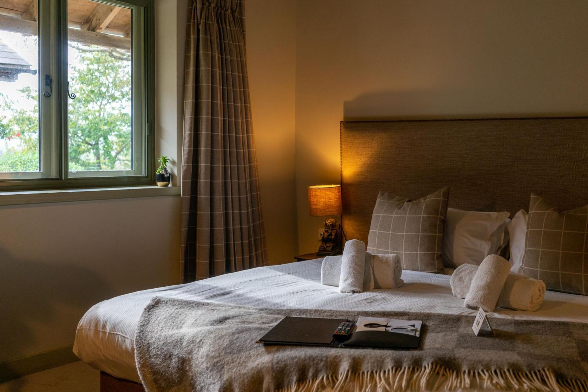 The Welldiggers Arms Bed & Breakfast Petworth Exterior photo
