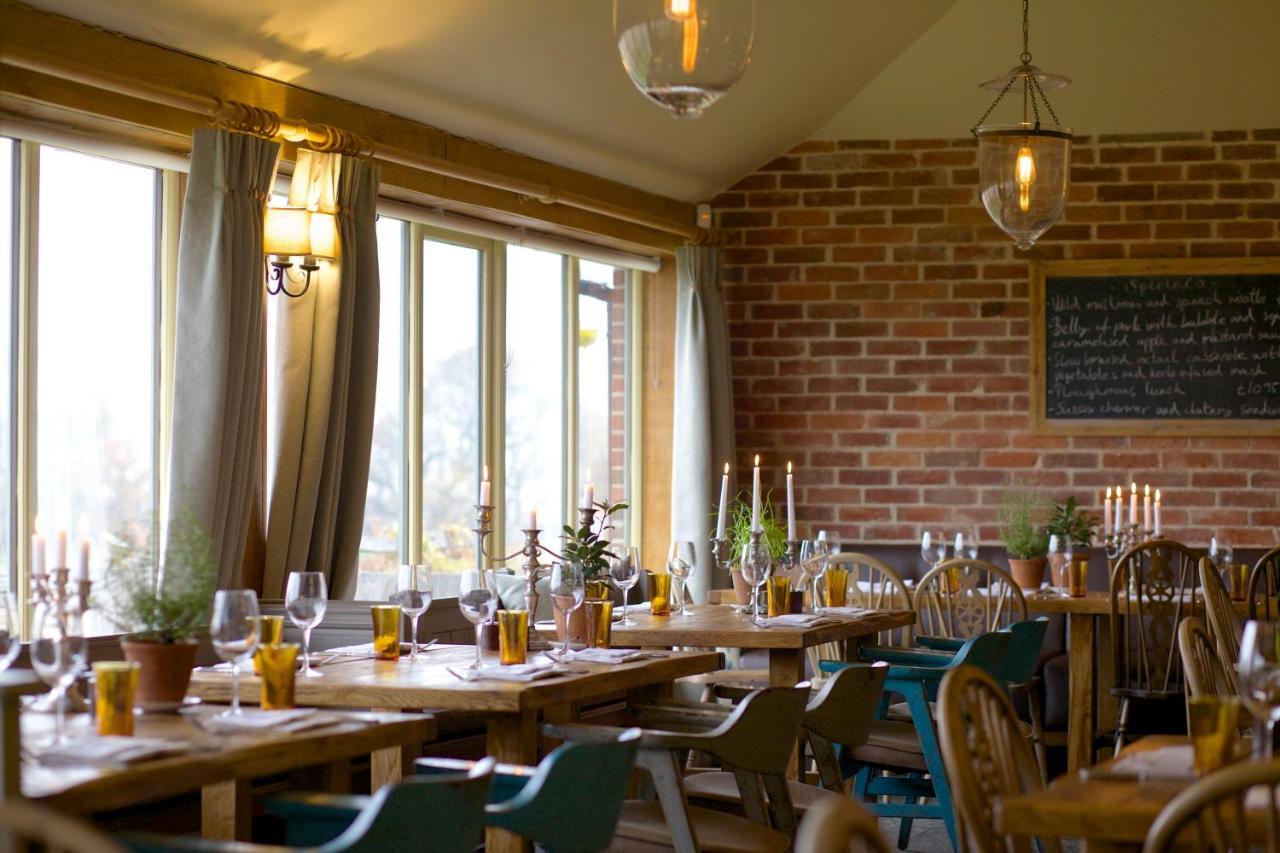 The Welldiggers Arms Bed & Breakfast Petworth Exterior photo